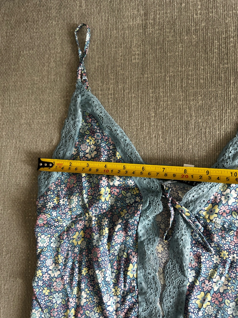 Frankies Bikinis Y2K Floral Lace Silk Cami Top S Fairy Femenine - Picture 7 of 14